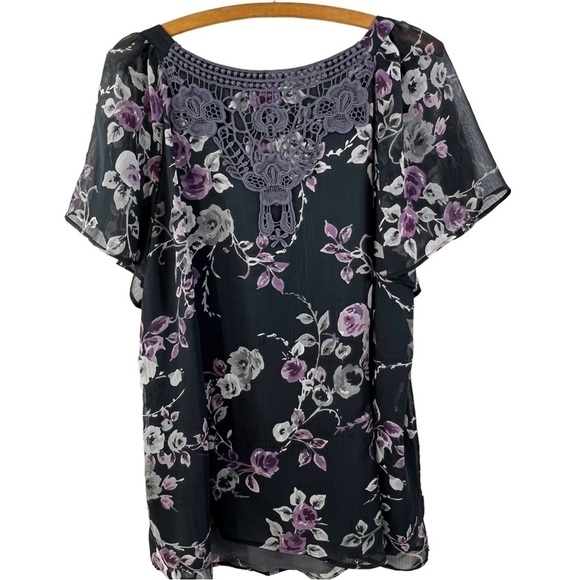 NUE Options Women's 2X Floral Sheer Blouse w/ Gray Embroidered Back - Picture 2 of 12